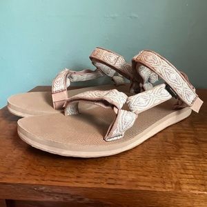 Teva Original Universal Women’s Sandals size 9